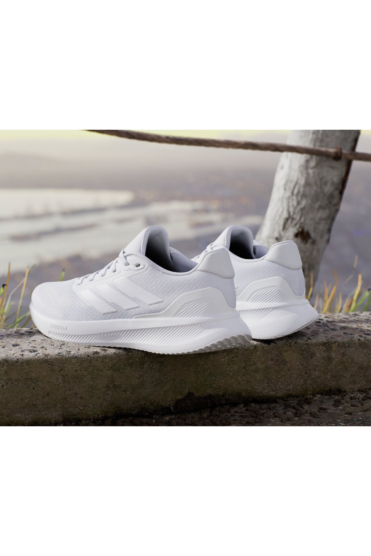 adidas حذاء الجري Runfalcon 5 W للنساء Ih7760 أبيض - الصورة 3